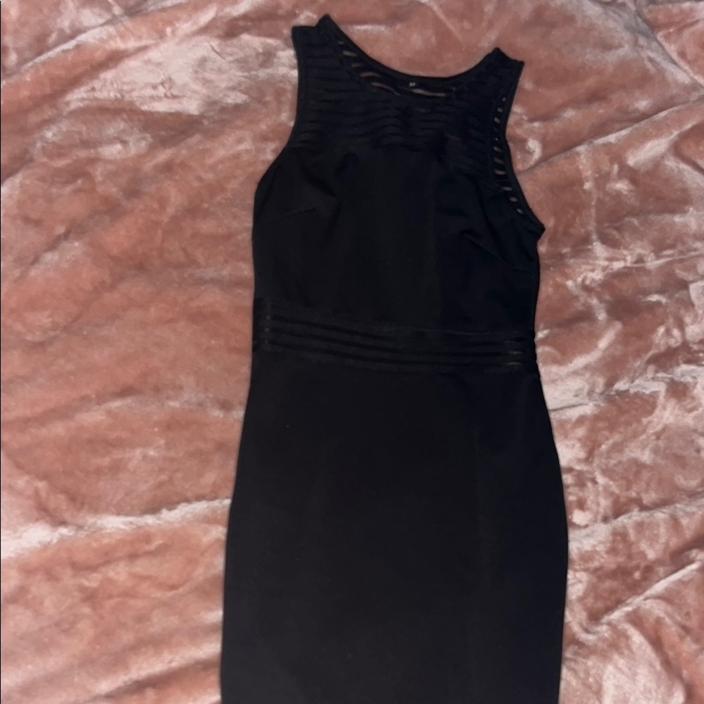 Elegant Black Sleeveless Dress